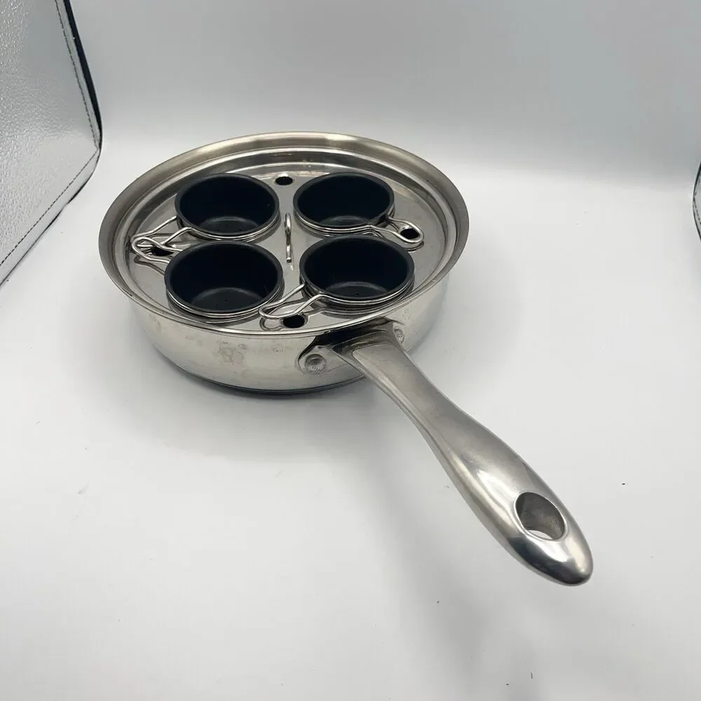 Belgique Tools of the Trade Gourmet With Glass Lid Egg Poacher Frying Pan